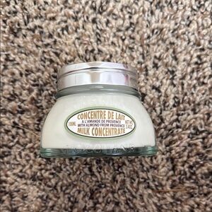 L'Occitane Milk Concentrate Cream